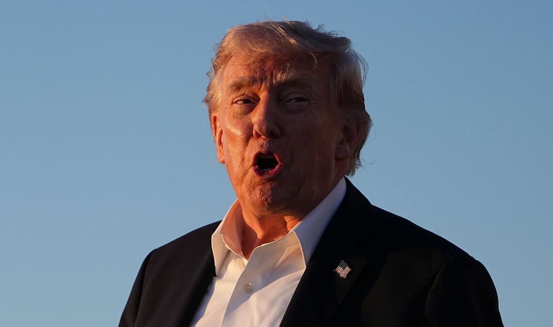 Im Zollstreit mit der Europäischen Union setzt Donald Trump eine Frist für die Umsetzung der Handelsvereinbarung (Archivfoto).
