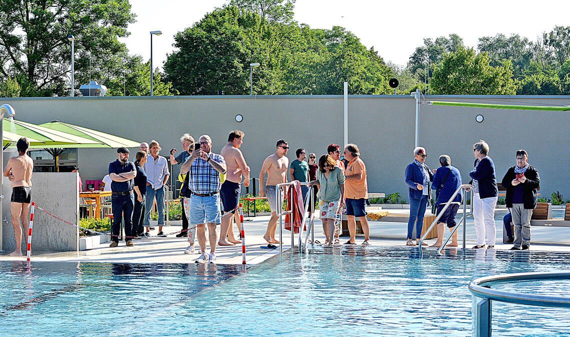 Ticketautomat sorgt im Knittlinger Freibad für Ärger Im kürzlich geöffneten Knittlinger Paul-Kieselmann-Bad lahmt der Ticketautomat. Foto: Archiv
