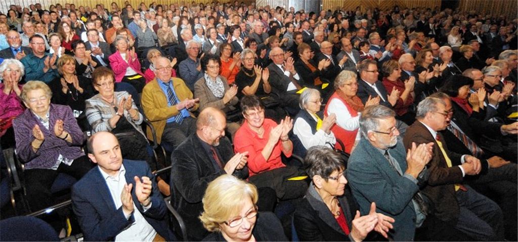 Zwischen Flüchtlingen und Flächensuche