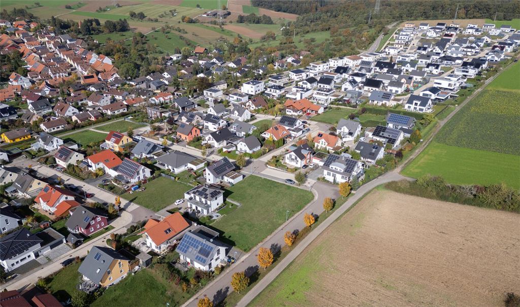 Im zweiten Anlauf klappt es doch noch: Die baurechtlichen Probleme im Gebiet „Kohlplatte“ in Serres sollen durch einen neuen Bebauungsplan angegangen werden. Foto: Fotomoment