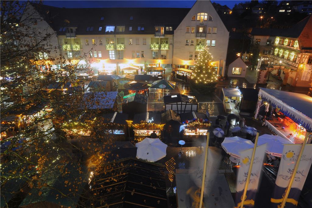 Impression vom Mühlacker Weihnachtsmarkt 2013. (Foto: Fotomoment)