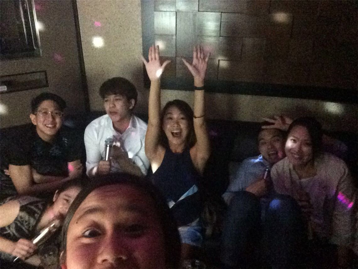 p Karaoke Singapur (2)