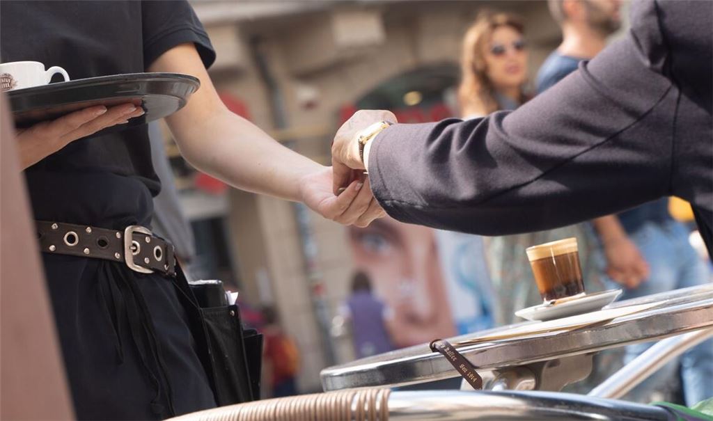 In Baden-Württemberg hat sich die Zahl der Beschäftigten mit Minijob-Nebenjob binnen 20 Jahren mehr als verdoppelt (Symbolfoto).