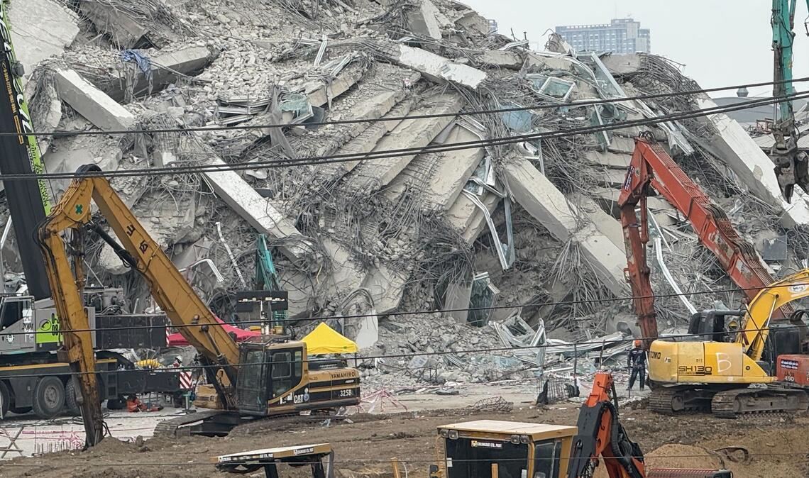In Bangkok stürzte der Rohbau eines Hochhauses ein und begrub mehr als 90 Menschen in den Trümmern. (Archivbild)