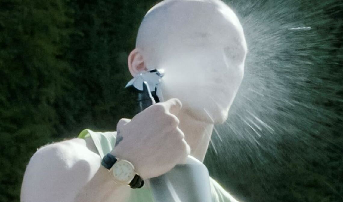 In Budapest zu sehen: Julika Rudelius, Double Surface (Videostill), 2025, Mercedes-Benz Art Collection