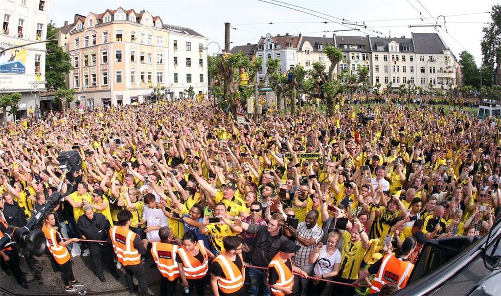 In Dortmund werden im Falle des Meistertitels mehr als 200.000 Fans erwartet.