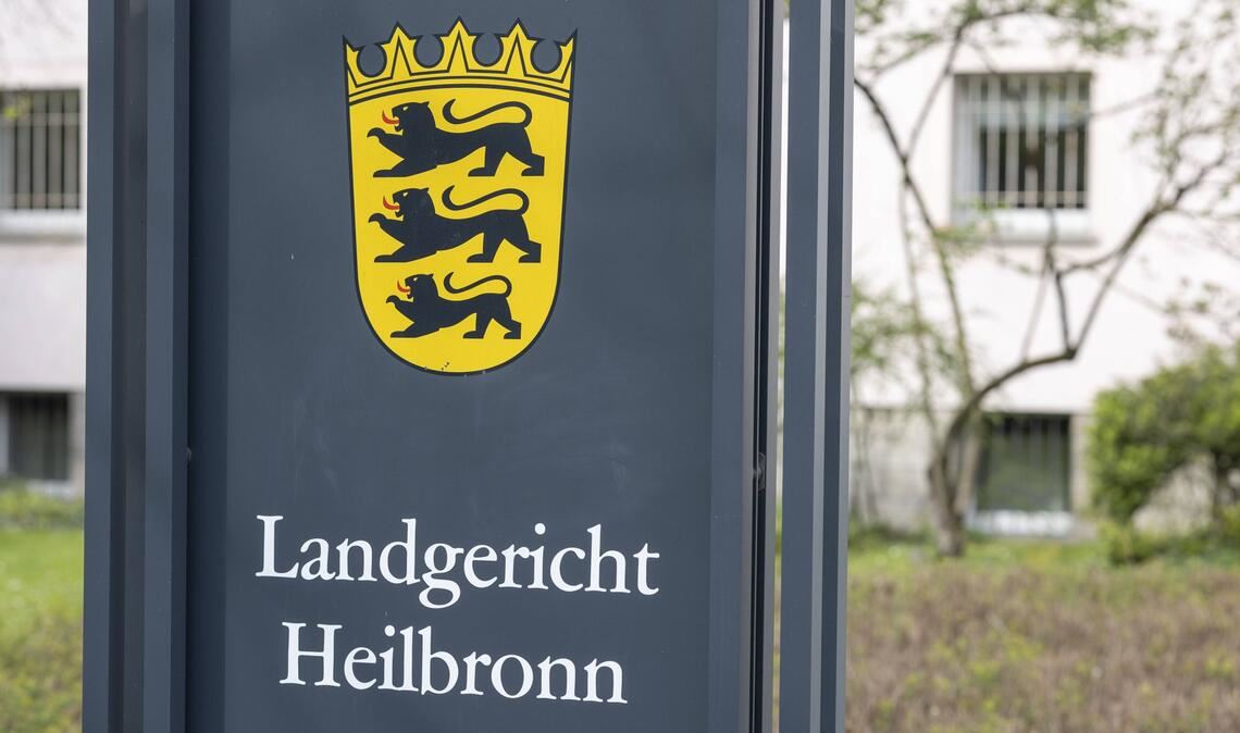 In Heilbronn ist ein Mann verurteilt worden, weil er theoretische Führerscheinprüfungen für Fahrschüler absolvierte (Symbolfoto).
