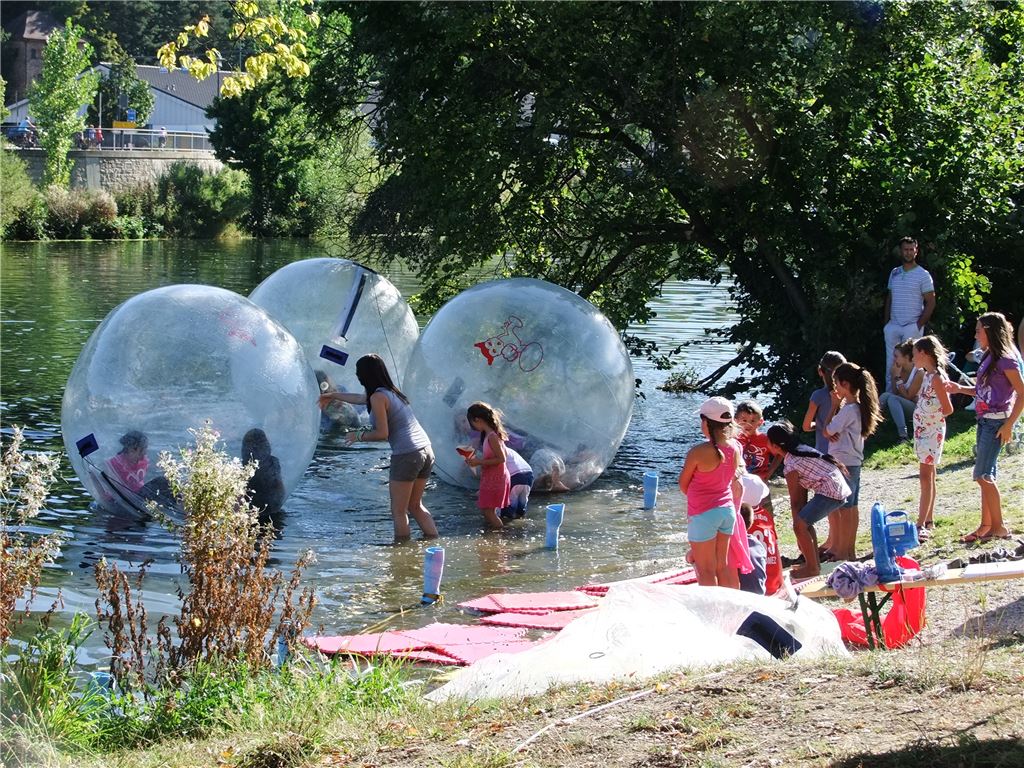 In Horb ist der Neckar eingebunden. Auch hier gibt es im Sommer viele Veranstaltungen, die Menschen in die Stadt locken. Foto: privat