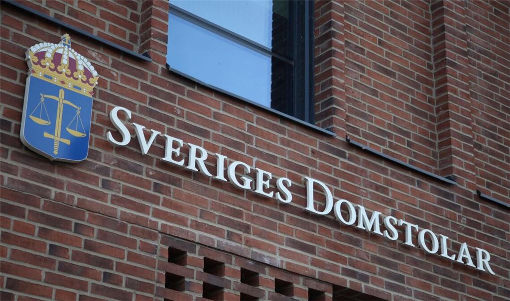 In Schweden ist ein Mann angeklagt, seine Ehefrau zu sexuellen Handlungen mit mindestens 120 Männern gezwungen zu haben. (Symbolbild)