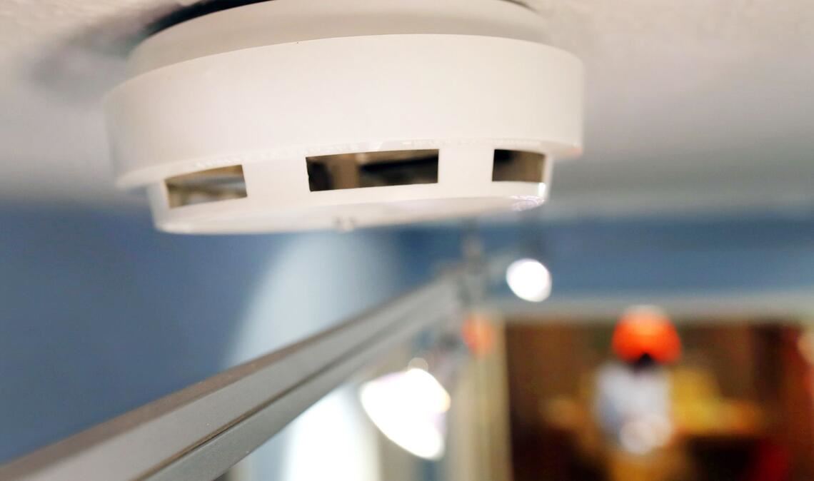 In allen Bundesländern gilt eine Rauchmelderpflicht für Häuser und Wohnungen. (Symbolbild)