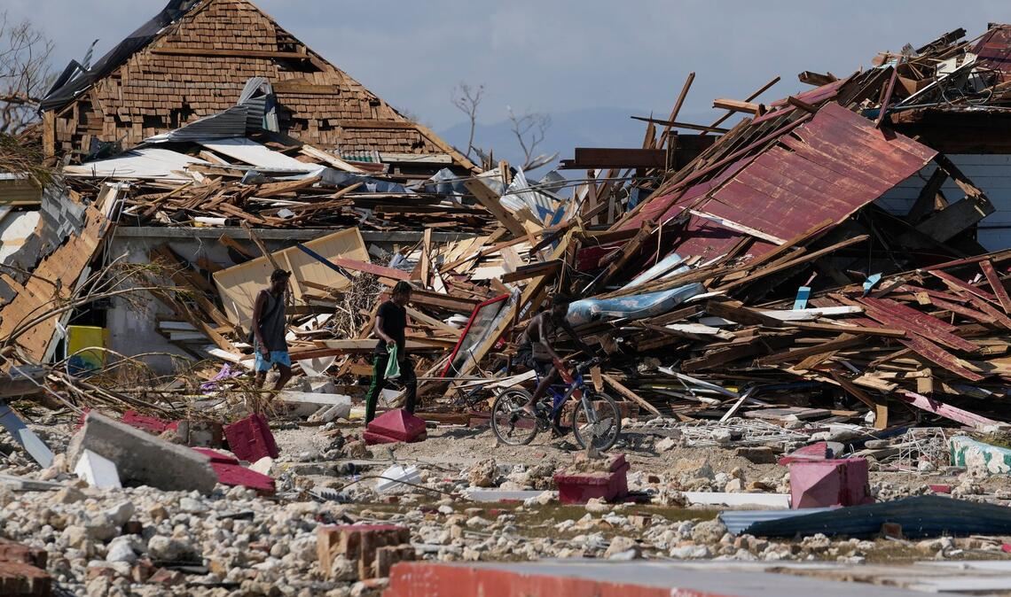 In der Küstenstadt Black River sehe es aus, als sei eine Bombe explodiert, sagte ein Vertreter des Welternährungsprogramms (WFP).