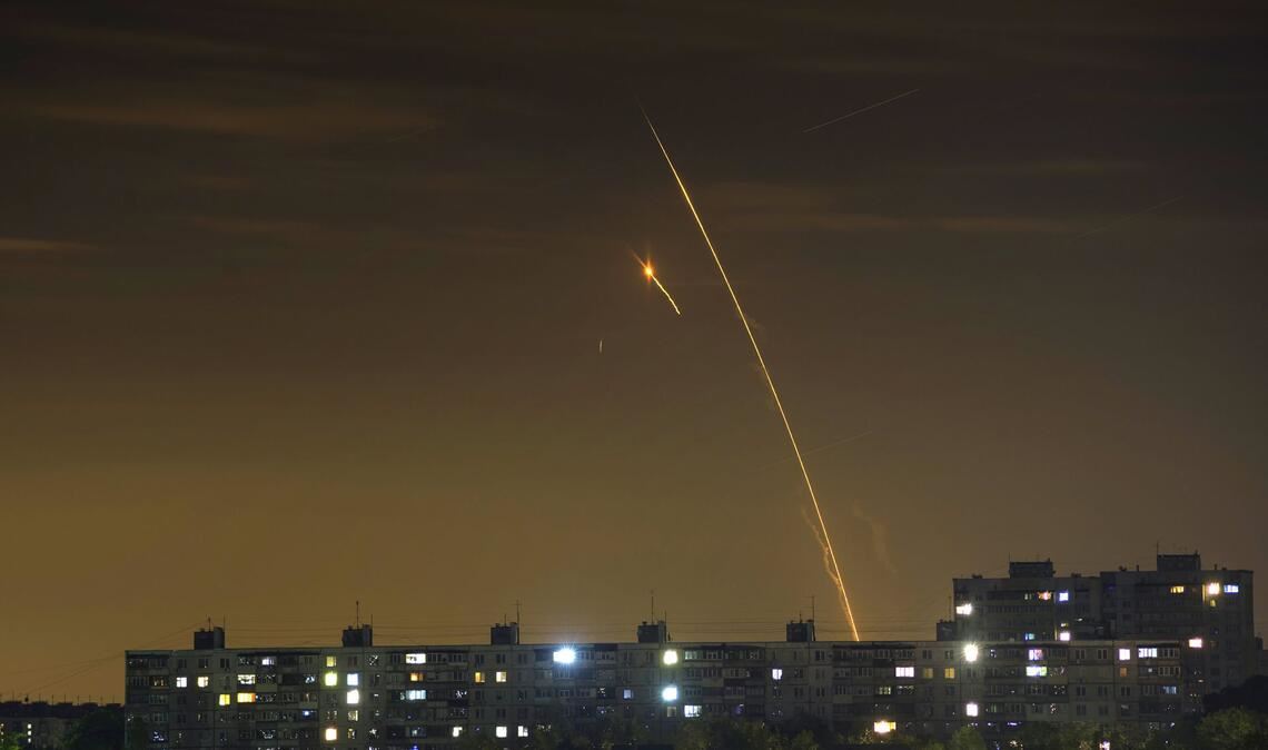 In der Nacht soll es sowohl auf ukrainischer als auch auf russischer Seite Luftangriffe gegeben haben. (Archivbild)