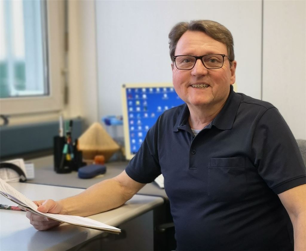 In der Pandemie ein wichtiger Ansprechpartner: Matthias Karl leitet die Beratungsstelle für Eltern, Kinder und Jugendliche des Enzkreises im Gebäude Industriestraße 40/1 in Mühlacker.Stahlfeld
