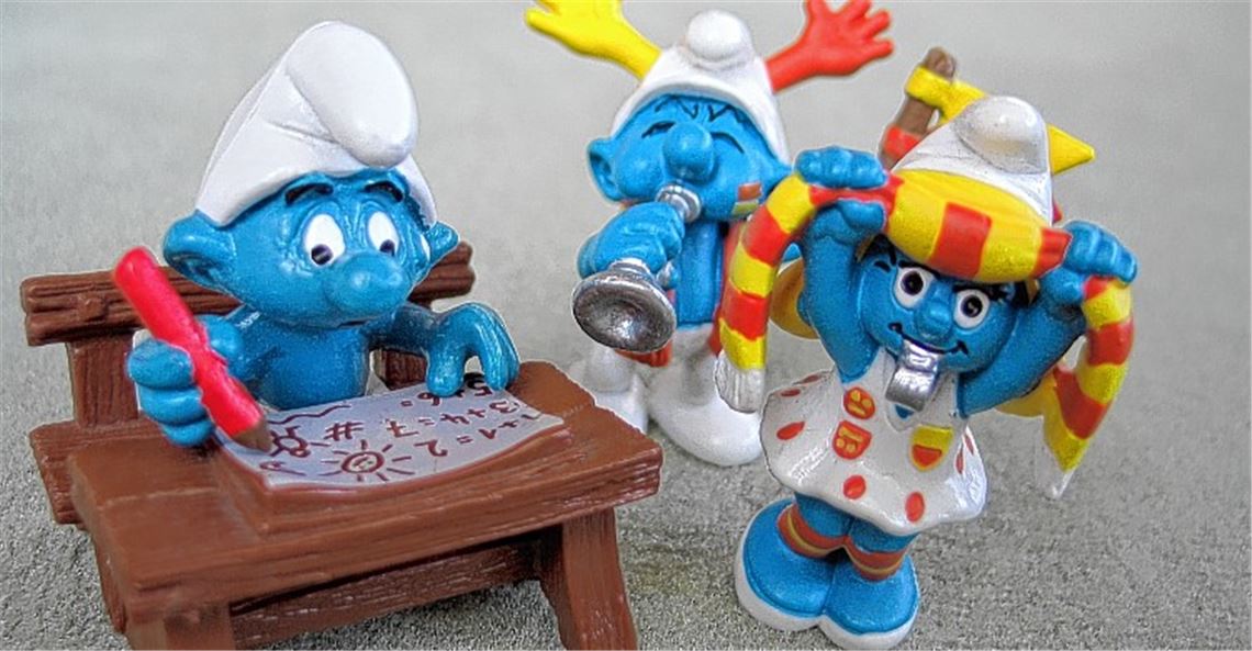 In der Schule über Matheaufgaben schwitzen oder ausgelassen Fußballfeste feiern? Ob ein späterer Unterrichtsbeginn die Lösung ist?