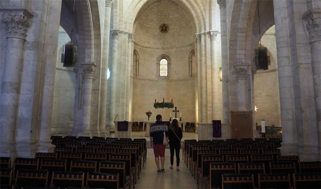 In der evangelischen Erlöserkirche in der Altstadt von Jerusalem warf Bischof Ibrahim Azar in seiner Predigt am Reformationstag Israel einen Völkermord vor. (Archivbild)