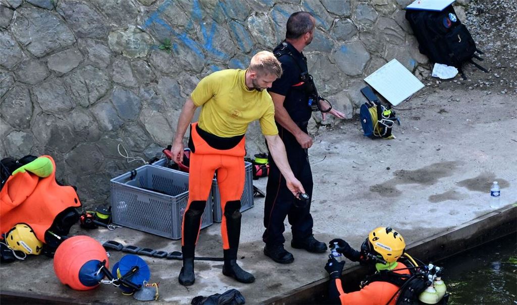 In der französischen Stadt Rennes wurde ein lebloser elf Jahre alter Junge im Uferbereich eines Flusses entdeckt.