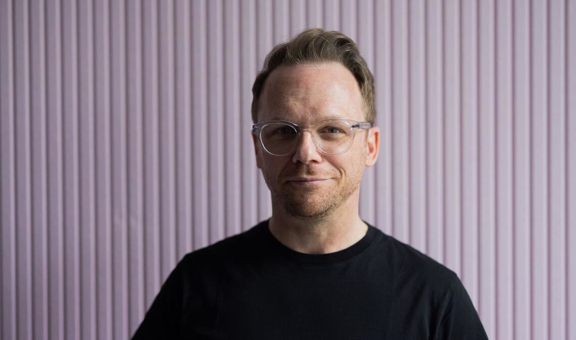 In der neuen RTL-Quizshow tritt ein Kandidat gegen ein 200-köpfiges Publikum an und muss bei Schätzfragen besser liegen als die kollektiven Antworten.