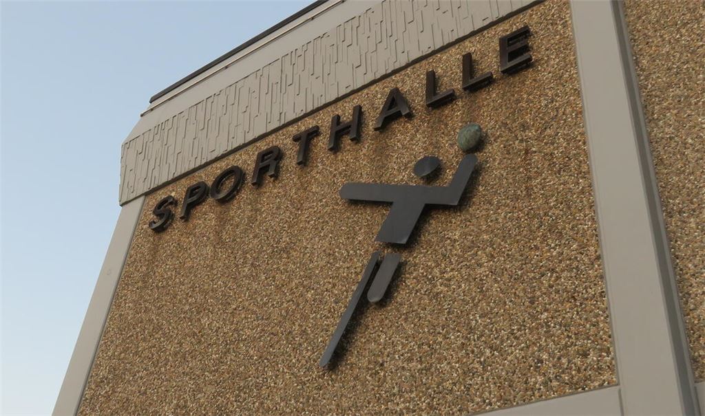 In die Sanierung der Knittlinger Sporthalle kommt noch mehr Bewegung. Foto: Archiv