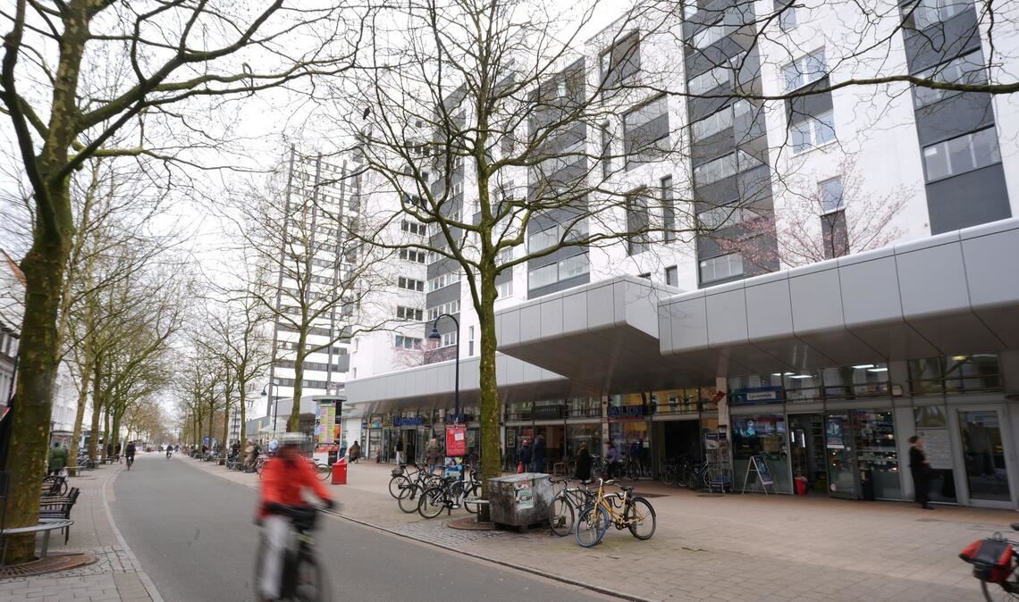 In diese Einkaufspassage war der Wolf gelaufen.