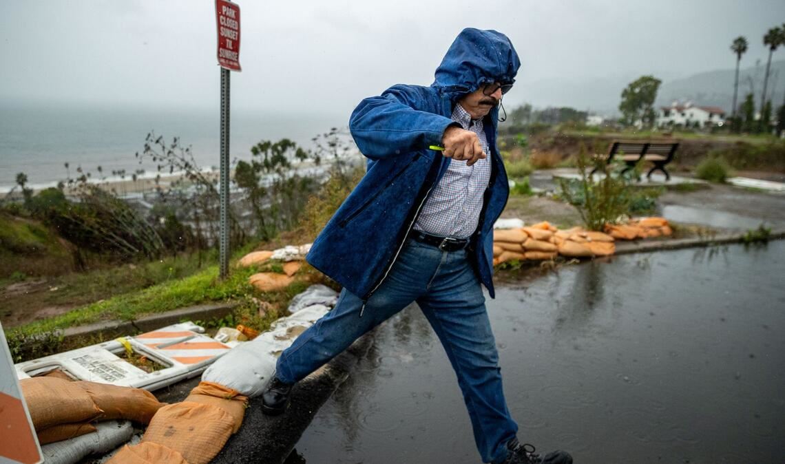 In ehemaligen Brandgebieten drohen Erdrutsche und Schlammlawinen.