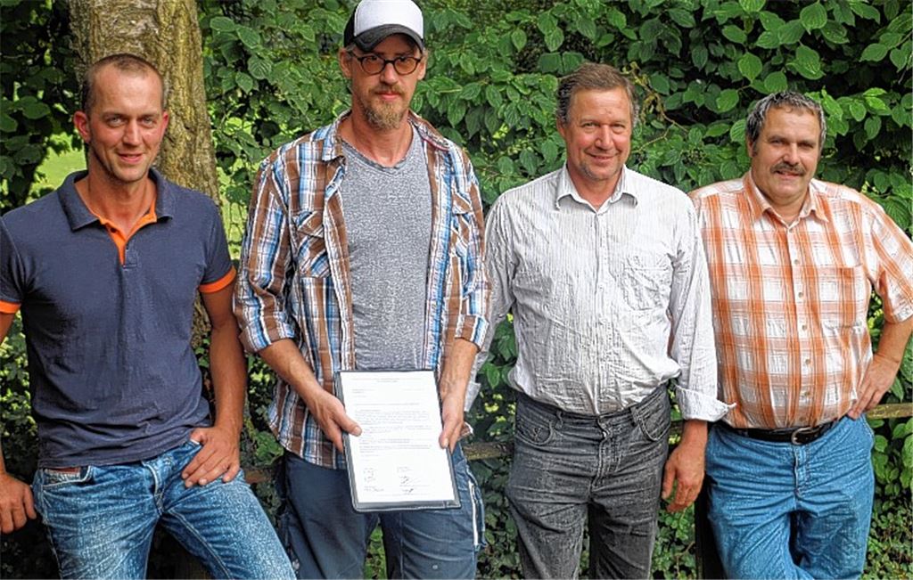 Gegen Gestüt: Landwirte wollen Flächen