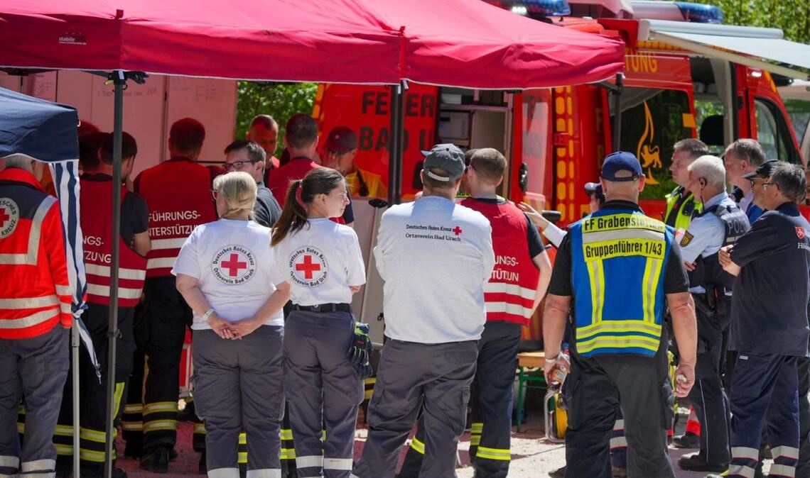 In einer Höhle auf der Schwäbischen Alb ist es zu einem medizinischen Notfall gekommen.