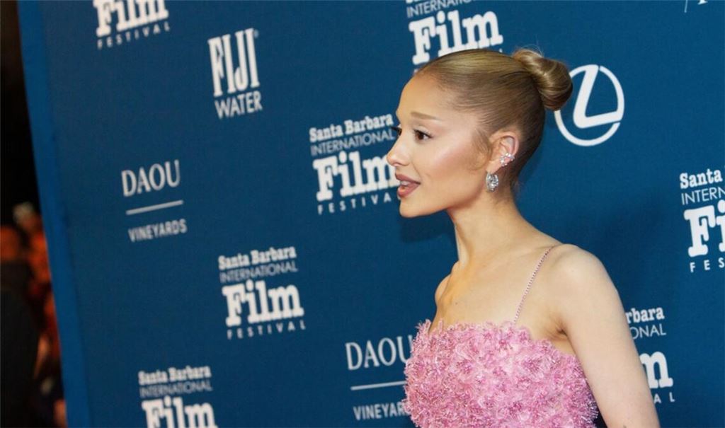 In letzter Zeit widmete sich Ariana Grande auch wieder der Schauspielerei, beispielsweise für den Musicalfilm "Wicked".