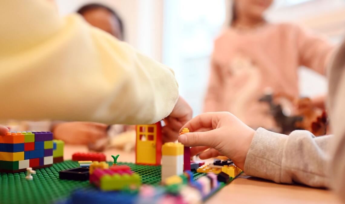 In vielen Städten und Gemeinden im Südwesten werden saftige Gebühren für die Betreuung erhoben (Symbolbild).