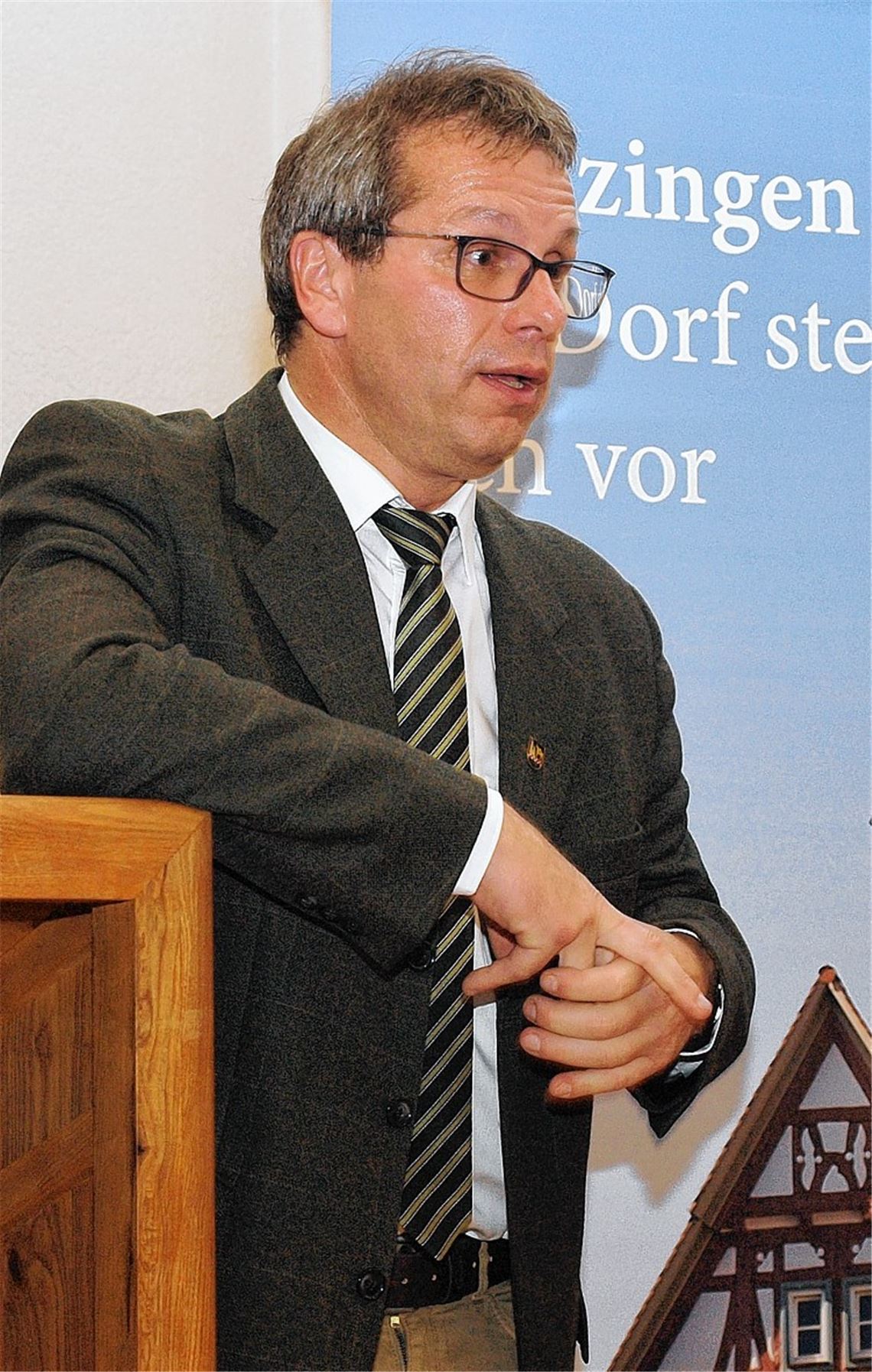 Mehr als Bundesstraße und Kloster Mehr als Bundesstraße und Kloster