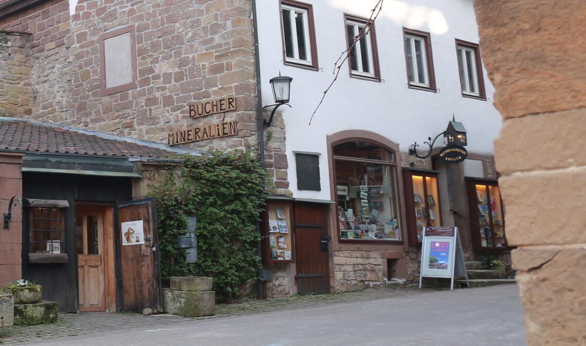 Institution für Literaturfreunde in Maulbronn: die Buchhandlung Krüger. Foto: Archiv