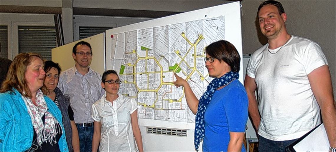 Intensiv setzen sich die Bewohner des Stöckachs mit Verkehrsproblemen auseinander. 