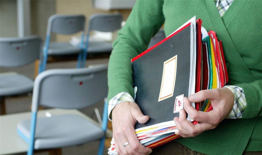 Inwieweit  dürfen Lehrkräfte ihre Meinung äußern, ohne ihren Neutralitätsauftrag zu verletzen? (Symbolfoto)