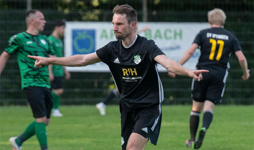 Iptinger Torjubel im Halbfinal-Duell gegen Sersheim. Nach dem klaren Sieg fiebert der SVI dem Finale entgegen. Foto: Fotomoment