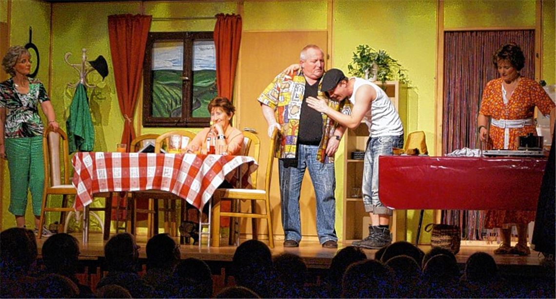 Irene Ruggaber, Henriette Bastian, Herbert Blümle, Lorenzo Amanti und Eva Blümle (v.li.) sorgen für beste Unterhaltung.