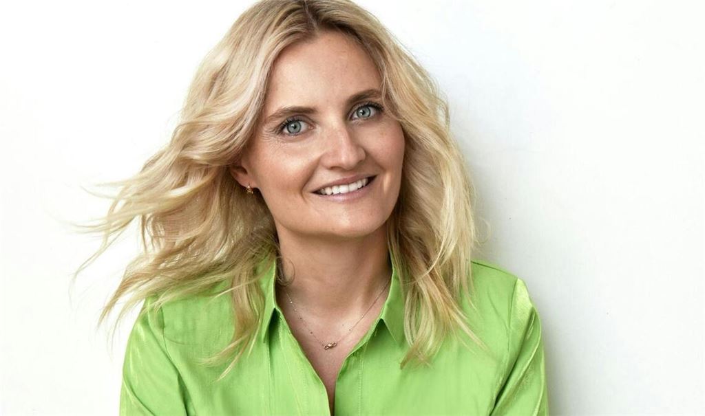 Isabel Grupp-Kofler leitet gemeinsam mit ihrem Vater Johannes Grupp das Familienunternehmen Plastro Mayer in Trochtelfingen auf der Schwäbischen Alb.