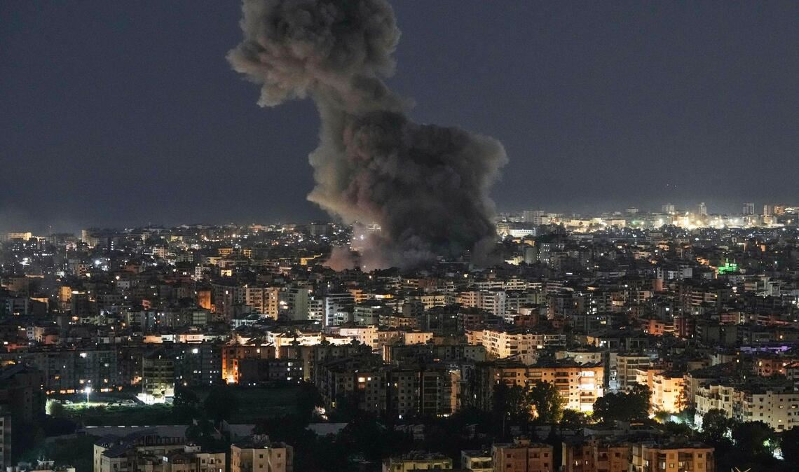 Israel bombardiert auch im Libanon weiter.