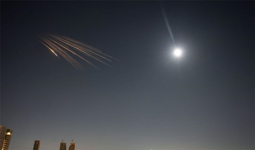 Israel wird vom Iran aus weiterhin mit Raketen beschossen.