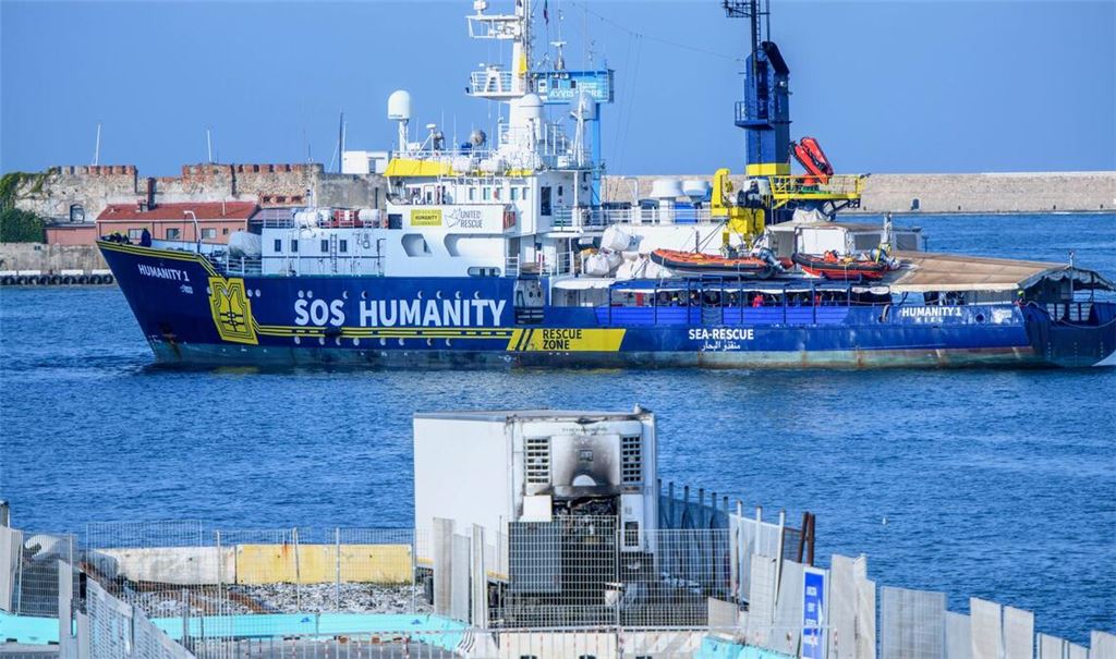 Italien setzt zum wiederholten Male ein Schiff einer deutschen Hilfsorganisation fest. (Archivbild)