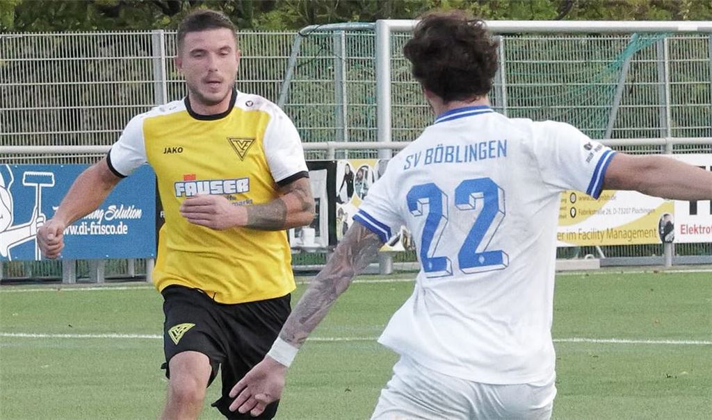 Ivan Matanovic (links) sorgte für das schnellste Saisontor in der laufenden Landesliga-Runde: Der Echterdinger Stürmer traf gegen Böblingen nach 18 Sekunden.