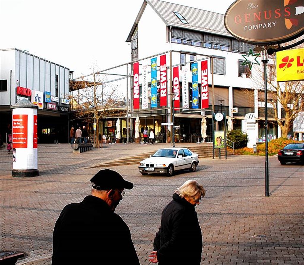 Je mehr sich Kommunen zur Stärkung ihrer innerstädtischen Versorgungskerne bekennen – hier die „Drehscheibe“ in Mühlacker –, desto eher könnten sie Wettbewerbsvorteile im Kampf um Kaufkraftbindung generieren: So lautet eine These einer neuen regionalen Einzelhandelsexpertise.