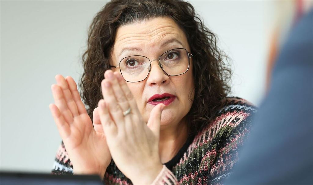 Jede Menge Arbeit für die Arbeitsverwaltung: Andrea Nahles, Vorstandsvorsitzende der Bundesagentur für Arbeit, sieht sich steigenden Arbeitslosenzahlen und sinkender Erwerbstätigkeit gegenüber.