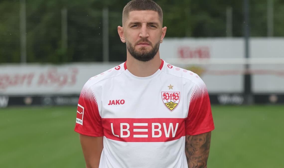 Jeff Chabot (Note 2,5): Sein wuchtige Abschluss aus der 25. Minute küsste abgefälscht den Pfosten, schaltete sich bei Standards immer wieder mit ein. Hatte mit dem laufstarken Volgsammer wenig Probleme. In diese Forma absolut unverzichtbar.