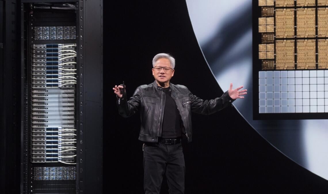 Jensen Huang – Nvidia-Gründer, verliert im Ranking, bleibt aber einer der reichsten Tech-Manager.