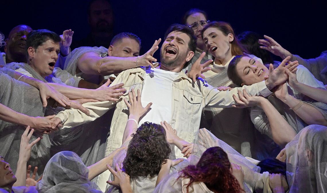 Jesus ist für viele ein Superstar. Fotos: Theater Pforzheim/Jochen Klenk