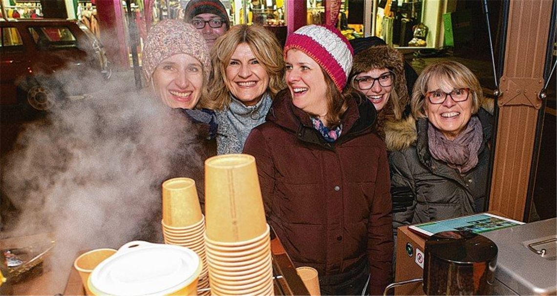Adventszauber trotzt Regen und Wind