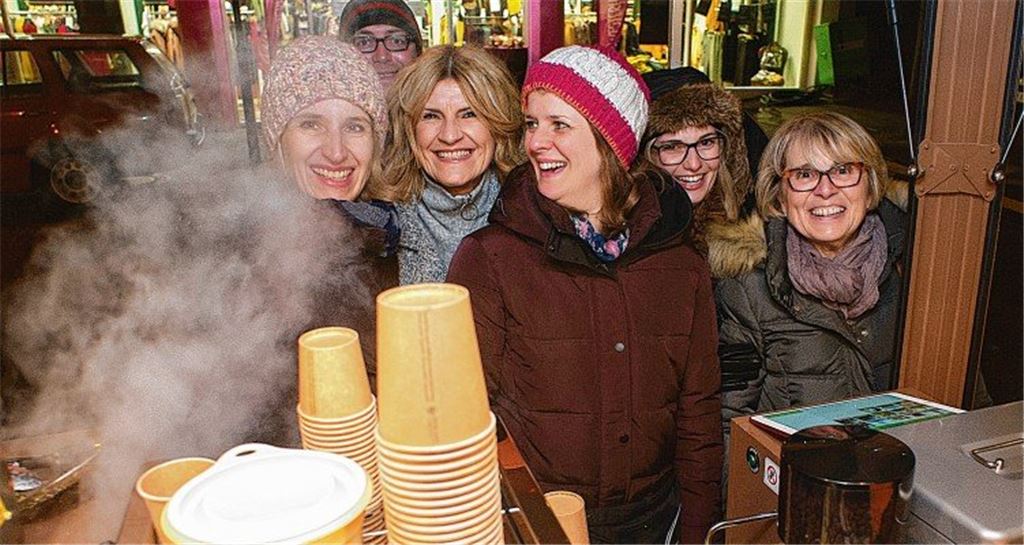 Adventszauber trotzt Regen und Wind