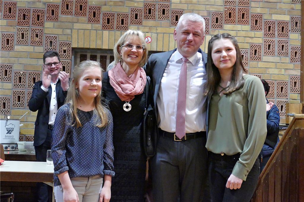 910_0008_146493_ro_Teply_wiedergewaehlt_2_