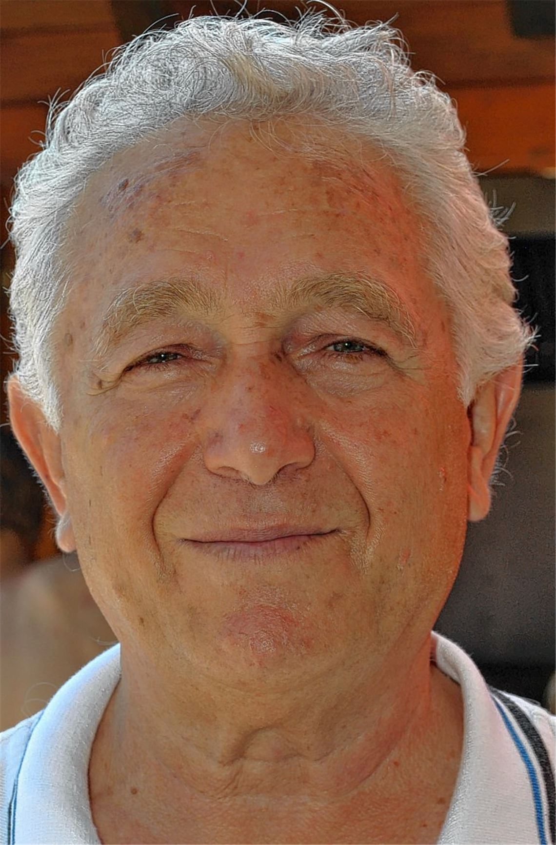 Johann betreibt die Gaststätte im Mühlacker[[br]]Freibad