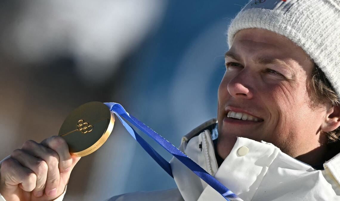 Johannes Hoesflot Klaebo ist Rekordsieger bei Olympischen Winterspielen.