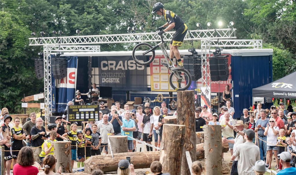 Jonas Friedrich auf dem Weg zu seinem ersten deutschen Meistertitel. Bei der DM in Sternenfels ist er nicht nur Teilnehmer, sondern auch Veranstalter und Trainer. Foto: Fotomoment